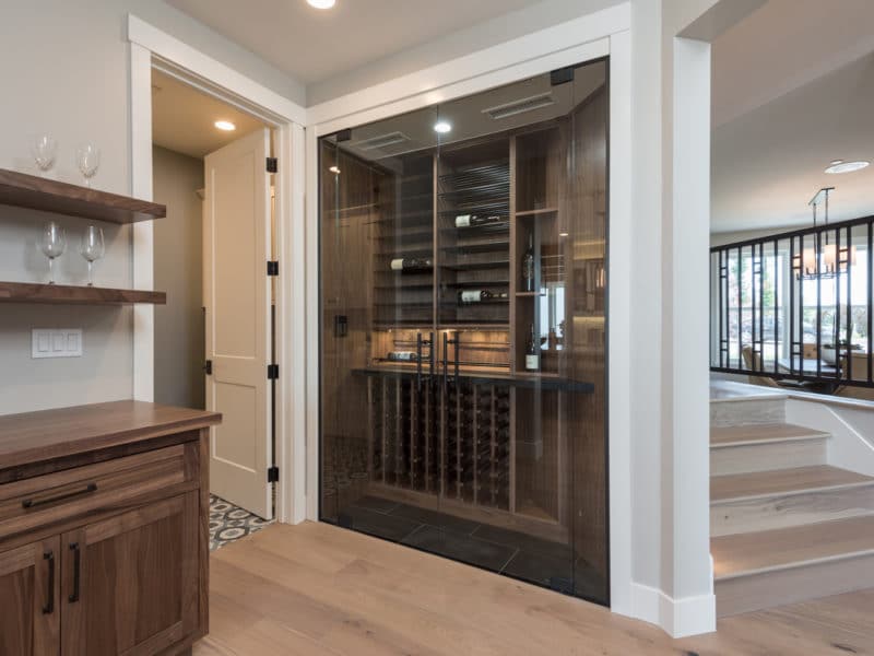 Raycrest Dr - Santa Rosa